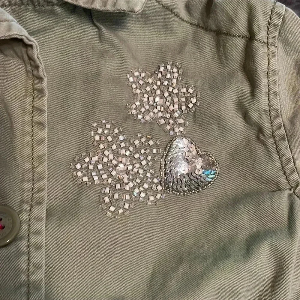 Cute olive green button up flight jacket